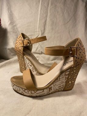 Bucco Capensis Tan Platform Wedge Sandals with Ankle Strap